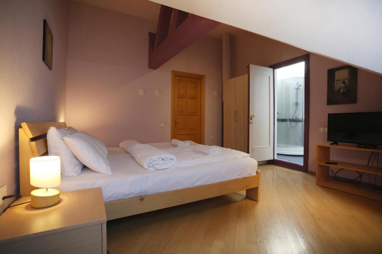 Apart-Hotel David Tbilisi Buitenkant foto