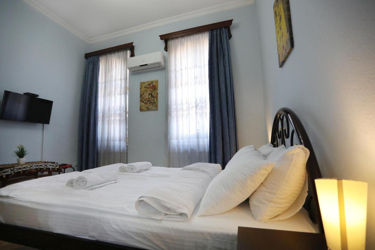 Apart-Hotel David Tbilisi Buitenkant foto