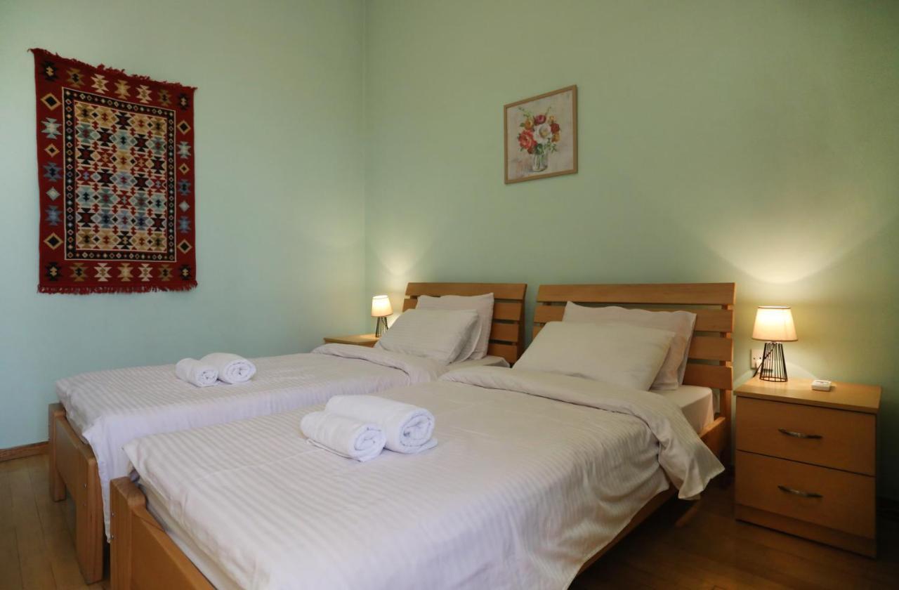 Apart-Hotel David Tbilisi Buitenkant foto